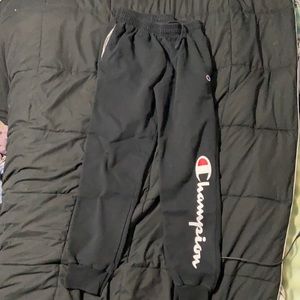 These are a size medium pair of men’s champion pants